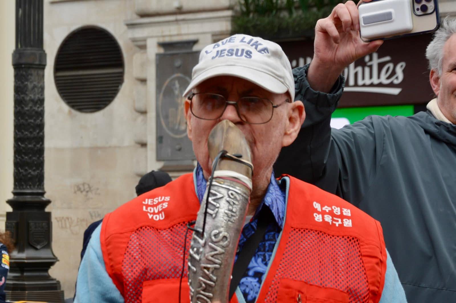 London outreach - moment 3