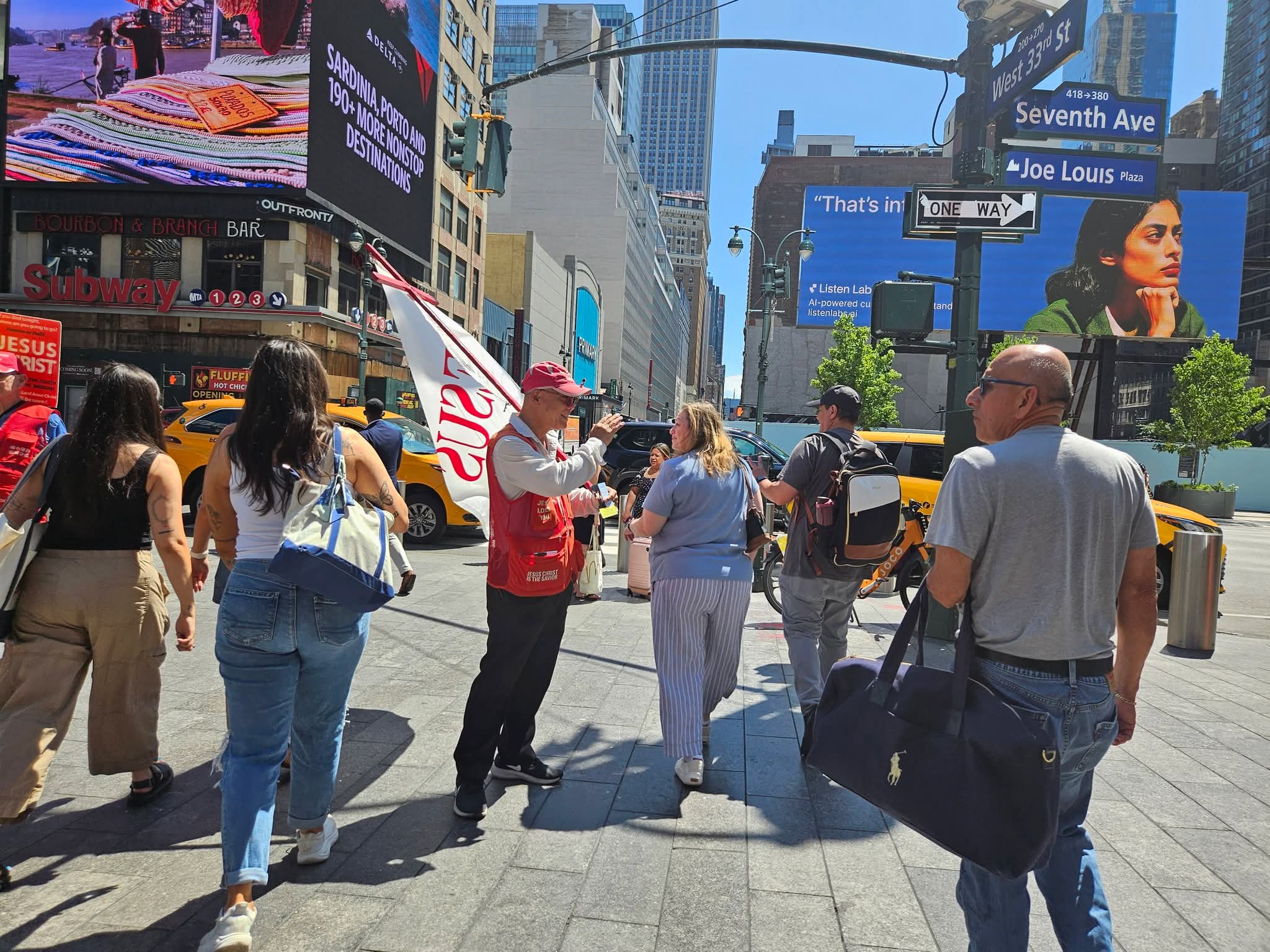 Manhattan outreach mission - moment 2